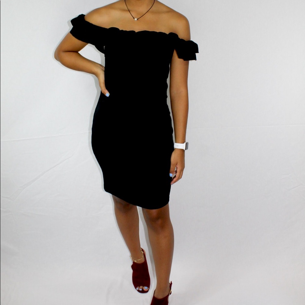 Francesca Alya Black Ruffle off the shoulder dress